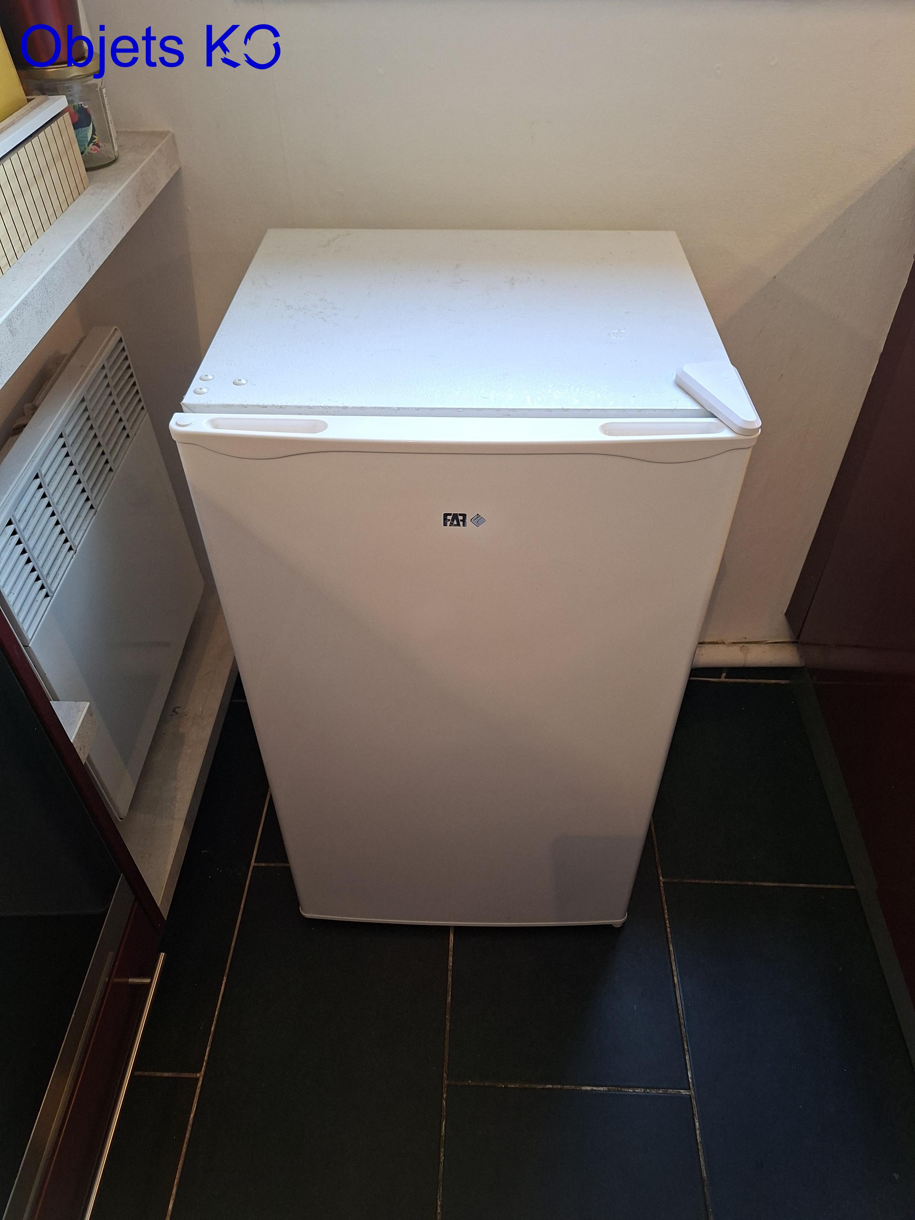 Petit réfrigérateur idéal studio